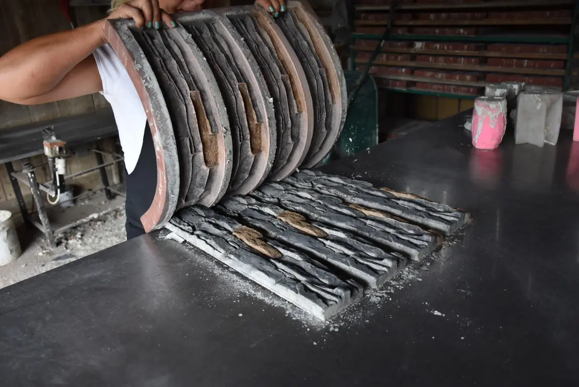 DSC_0066 (Medium) DSC_0066 (Medium)