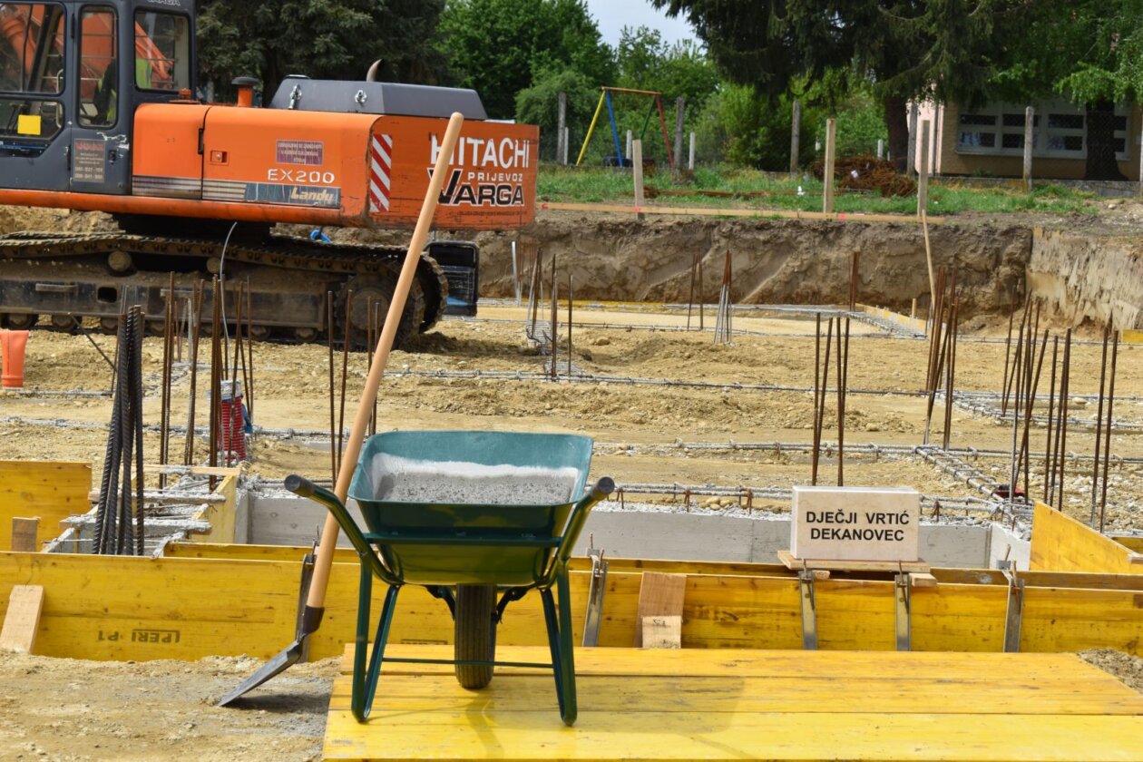 Dekanovec vrtić Dekanovec vrtić