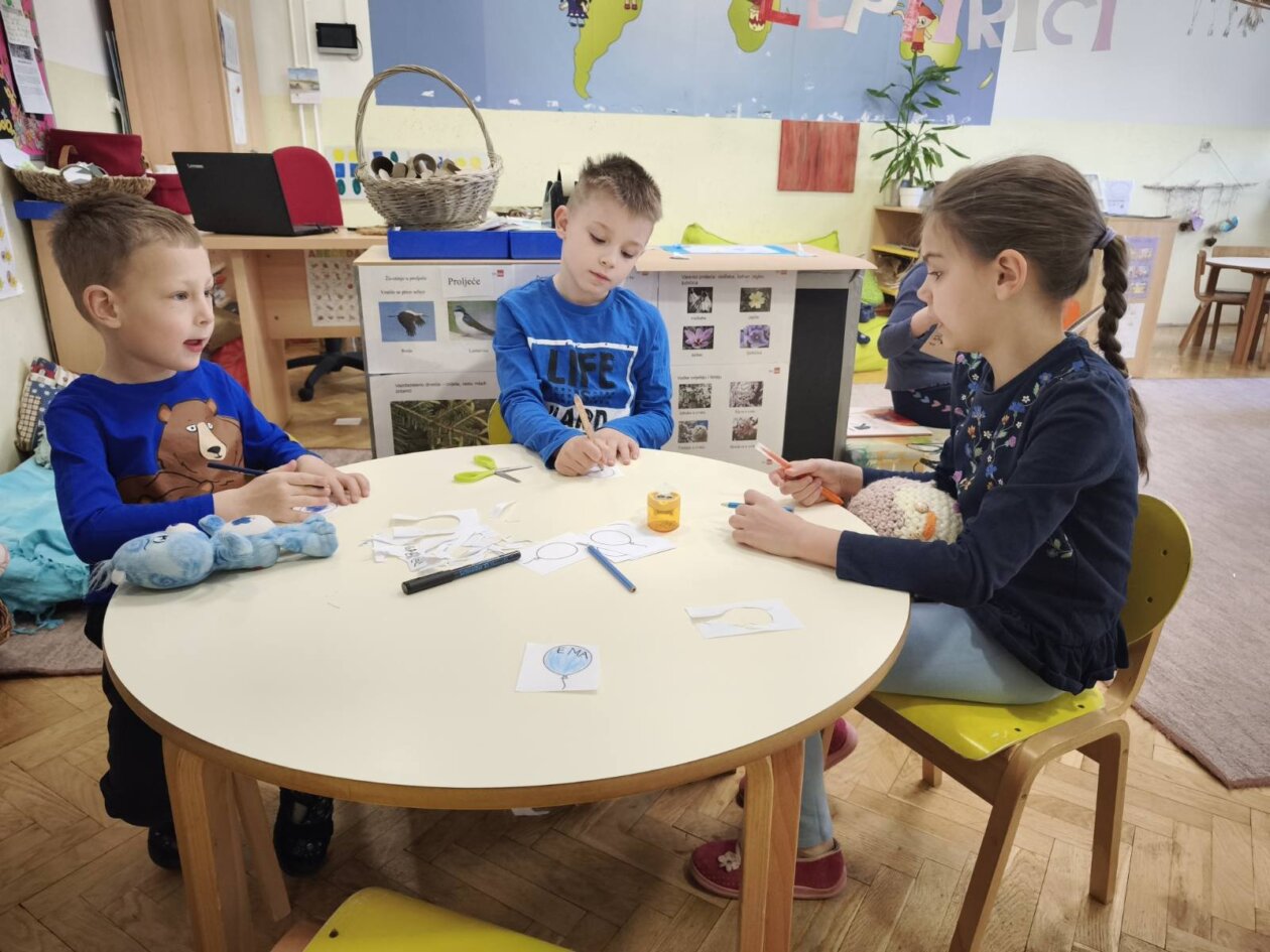 DV Belica podrška autizmu (1) DV Belica podrška autizmu (1)