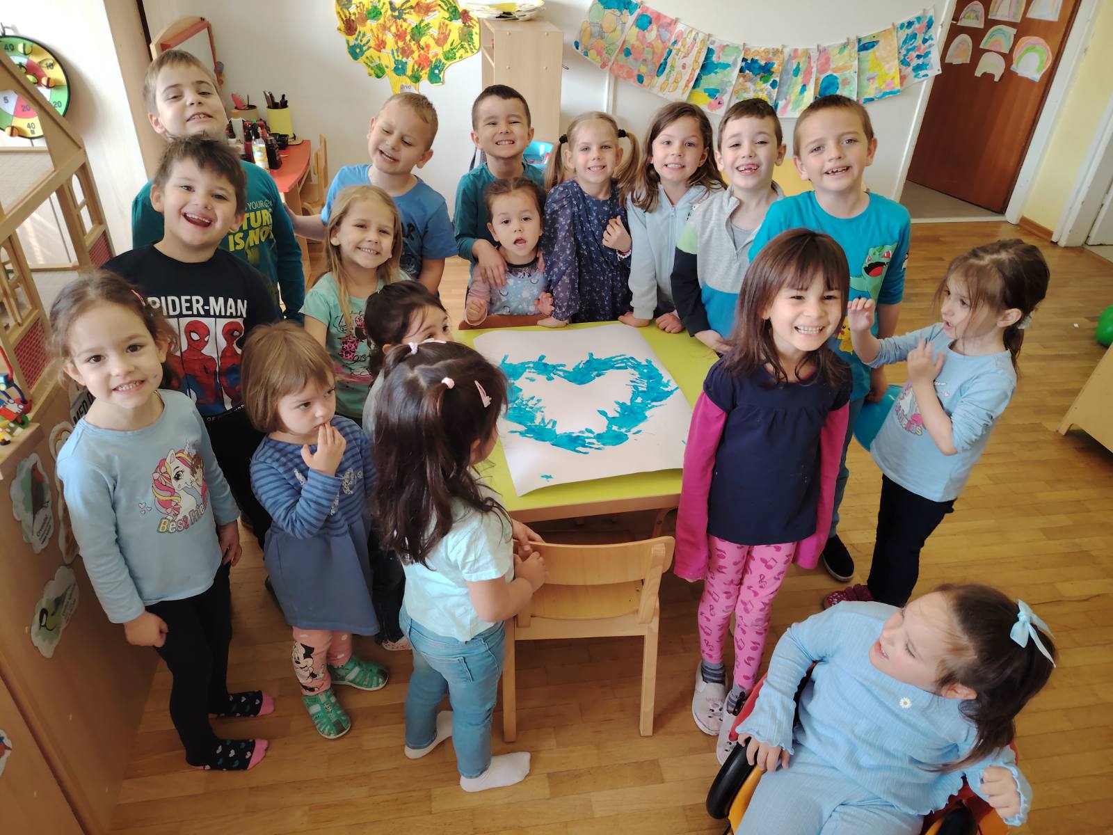 DV Belica podrška autizmu (3) DV Belica podrška autizmu (3)