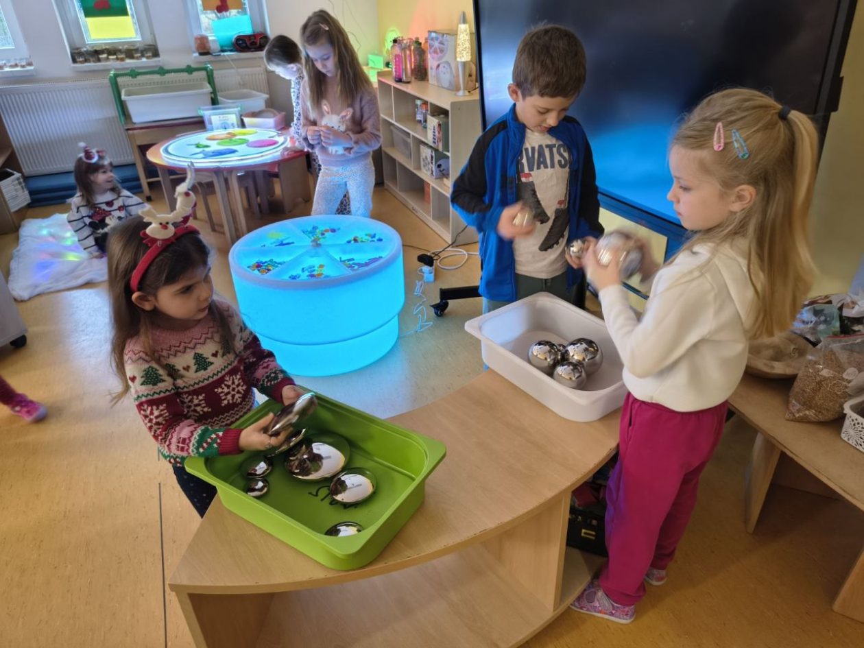 DV CVRČAK Razvoj djece kroz glazbu i senzorne aktivnosti u ‘PO Stonoga’ (5)