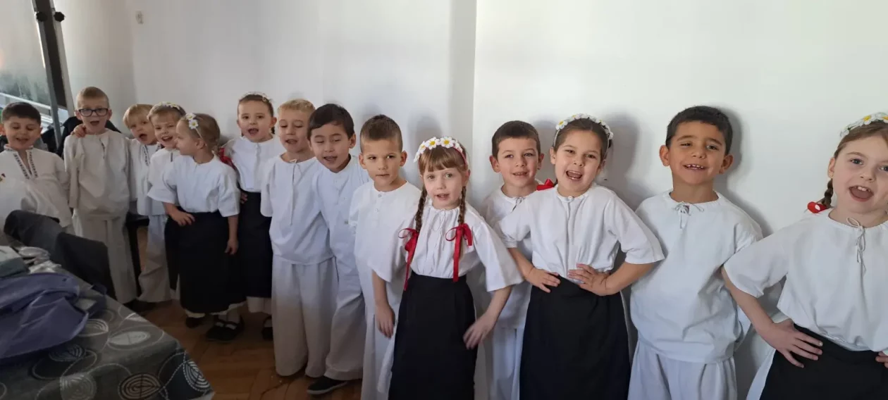 DV Cvrčak (3)
