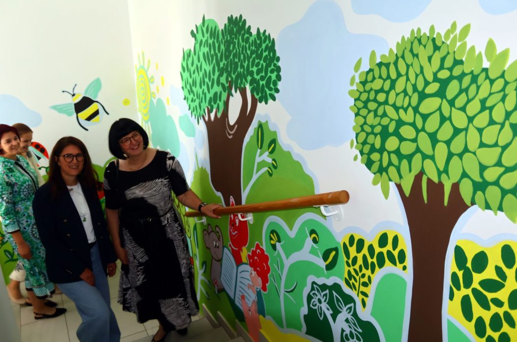 DV Cvrčak mural (8)