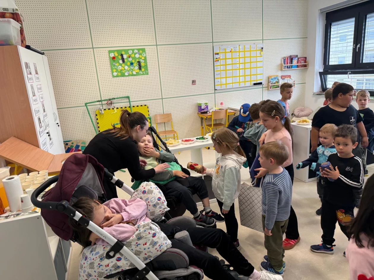 DV Cvrčak skupina Zujalice (2)