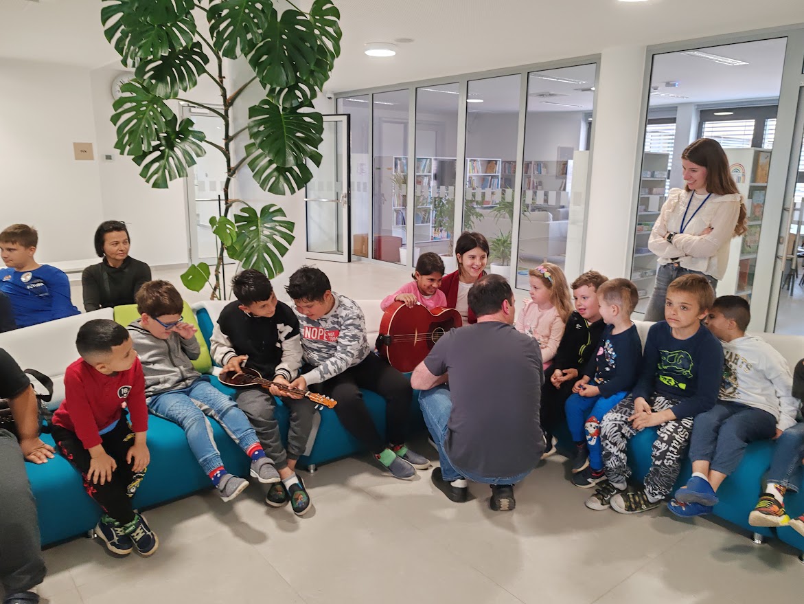 DV Cvrčak skupina Zujalice (3)