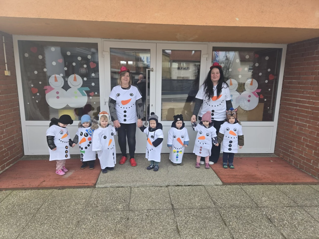 DV Cvrčak snjegović (4)