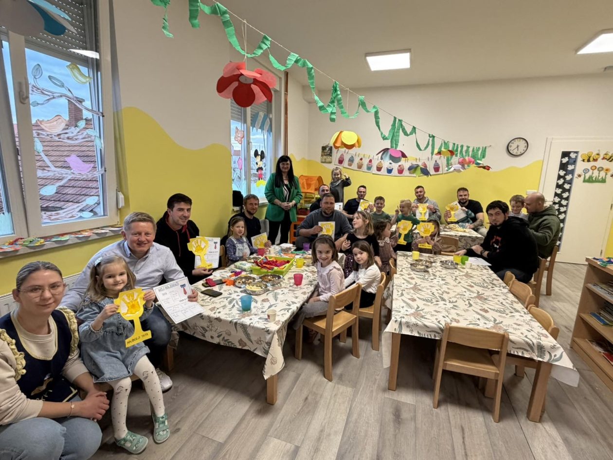 DV DJEČJA MAŠTA (18)