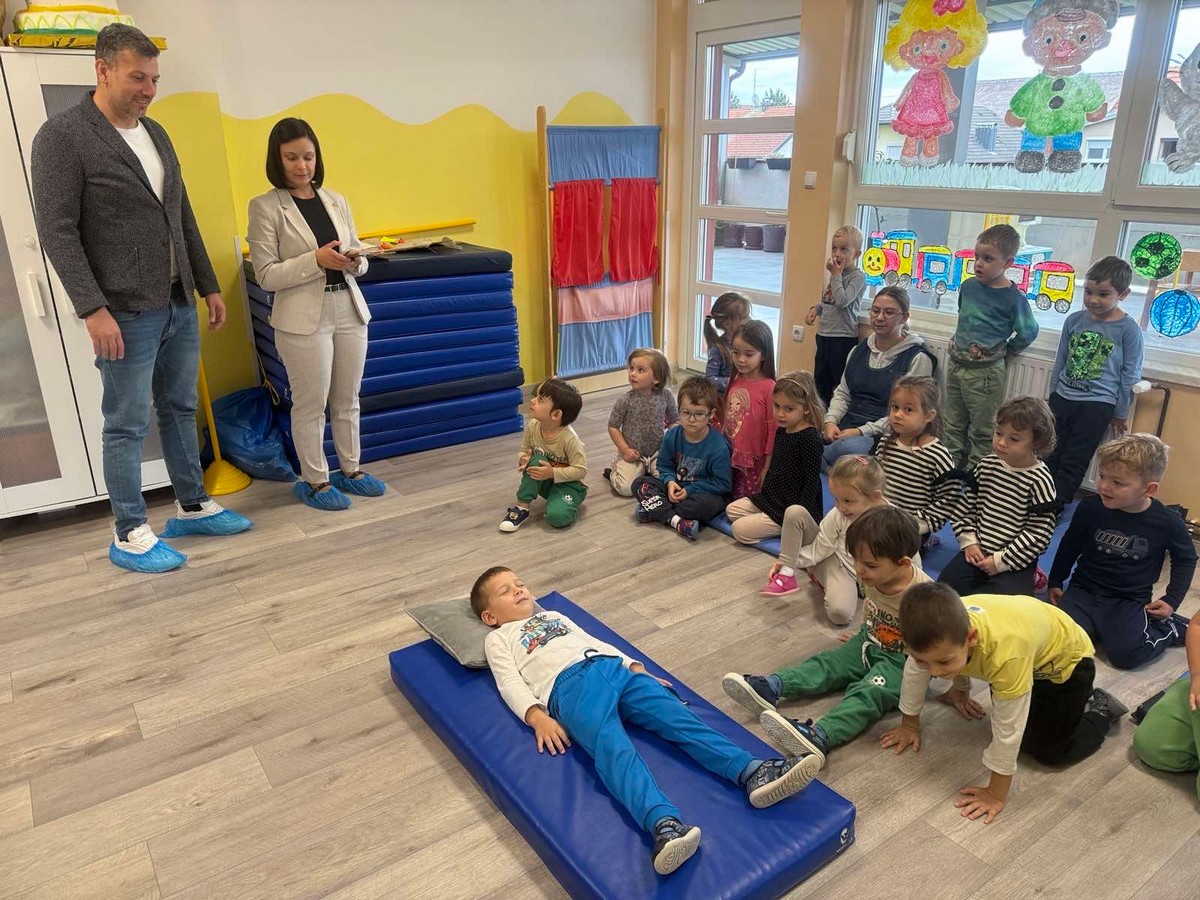 DV Dječja mašta (14) DV Dječja mašta (14)