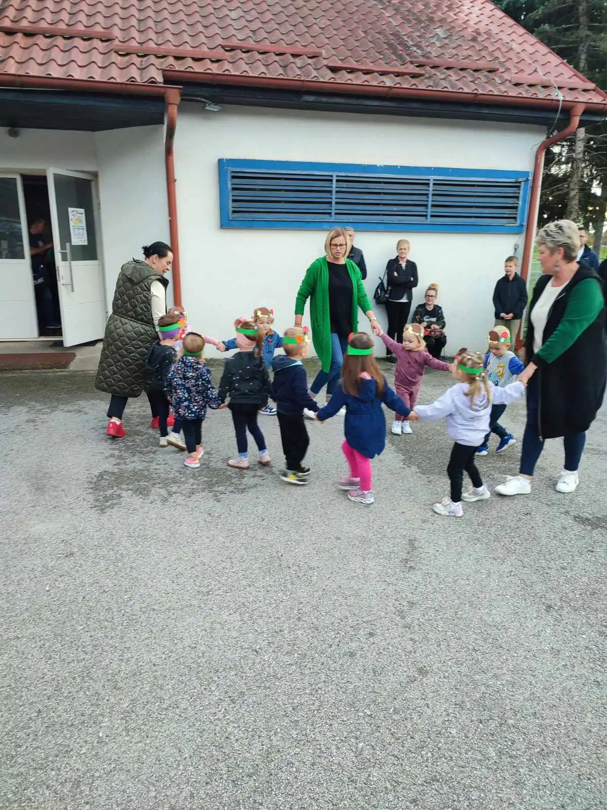 DV Dječja mašta (6)