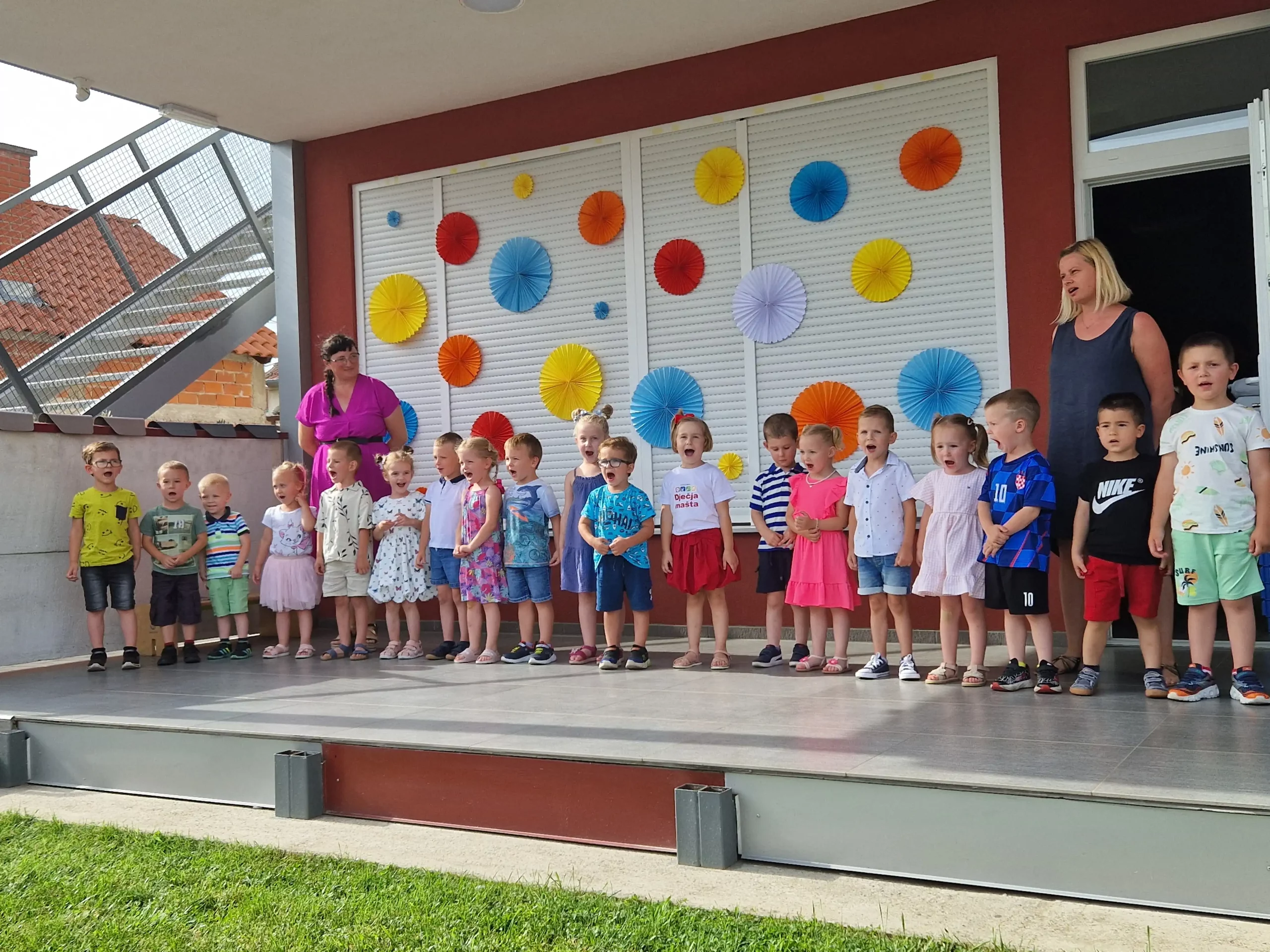 DV Dječja mašta (7)