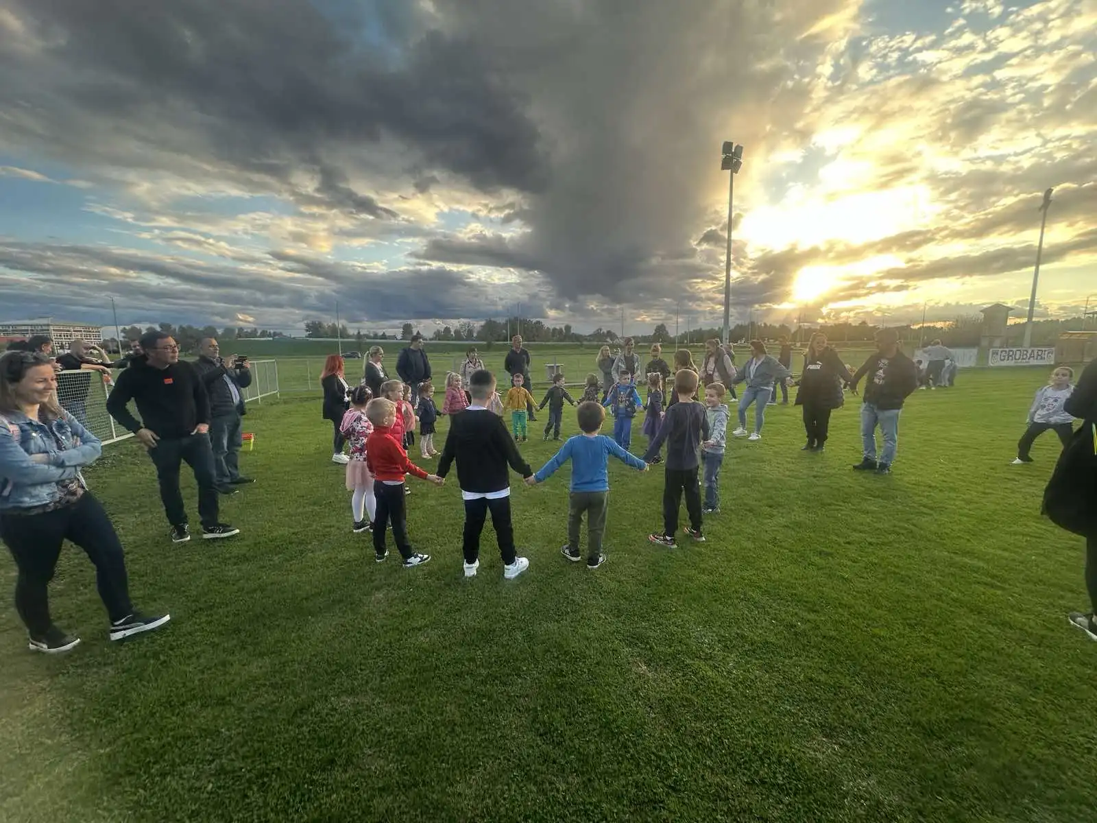 DV Dječja mašta (7)