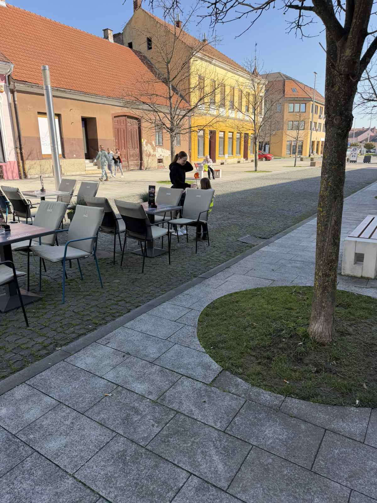 DV Dječja mašta – dan žena (21)