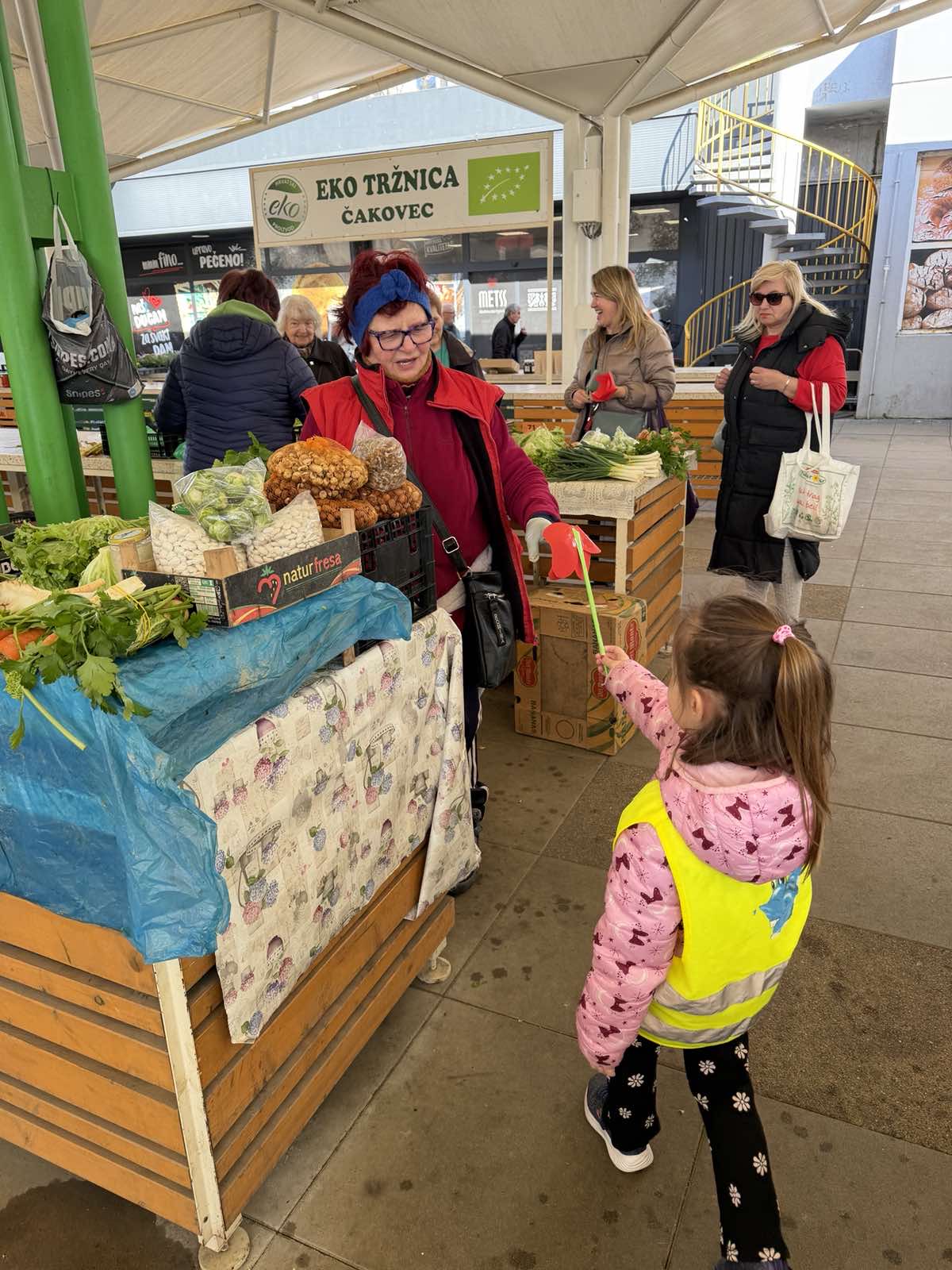 DV Dječja mašta – dan žena (8)