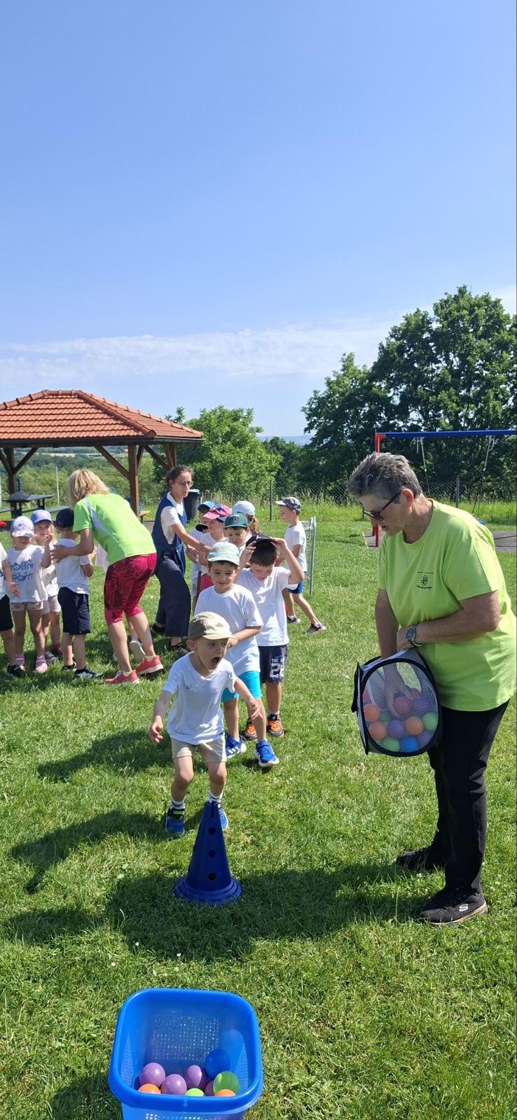 DV Jurovska pčelica dan sporta (7) DV Jurovska pčelica dan sporta (7)
