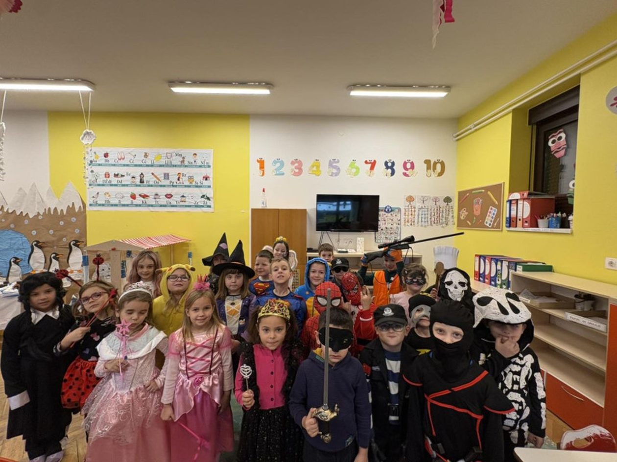 DV KOTORIBA Od snježnih šetnji do predstave ‘Klaun’ – zima puna osmijeha (1)