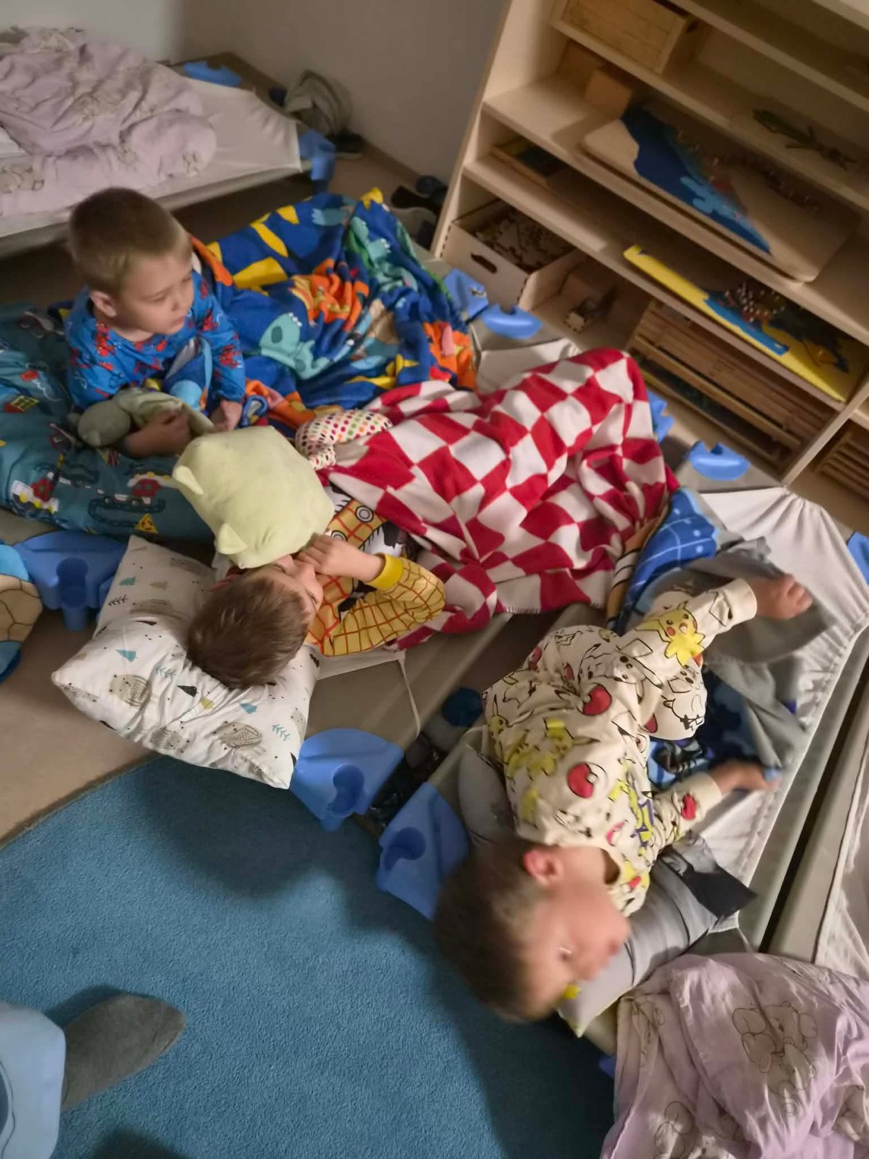 DV Maslačak prespavanac Montessori (1)