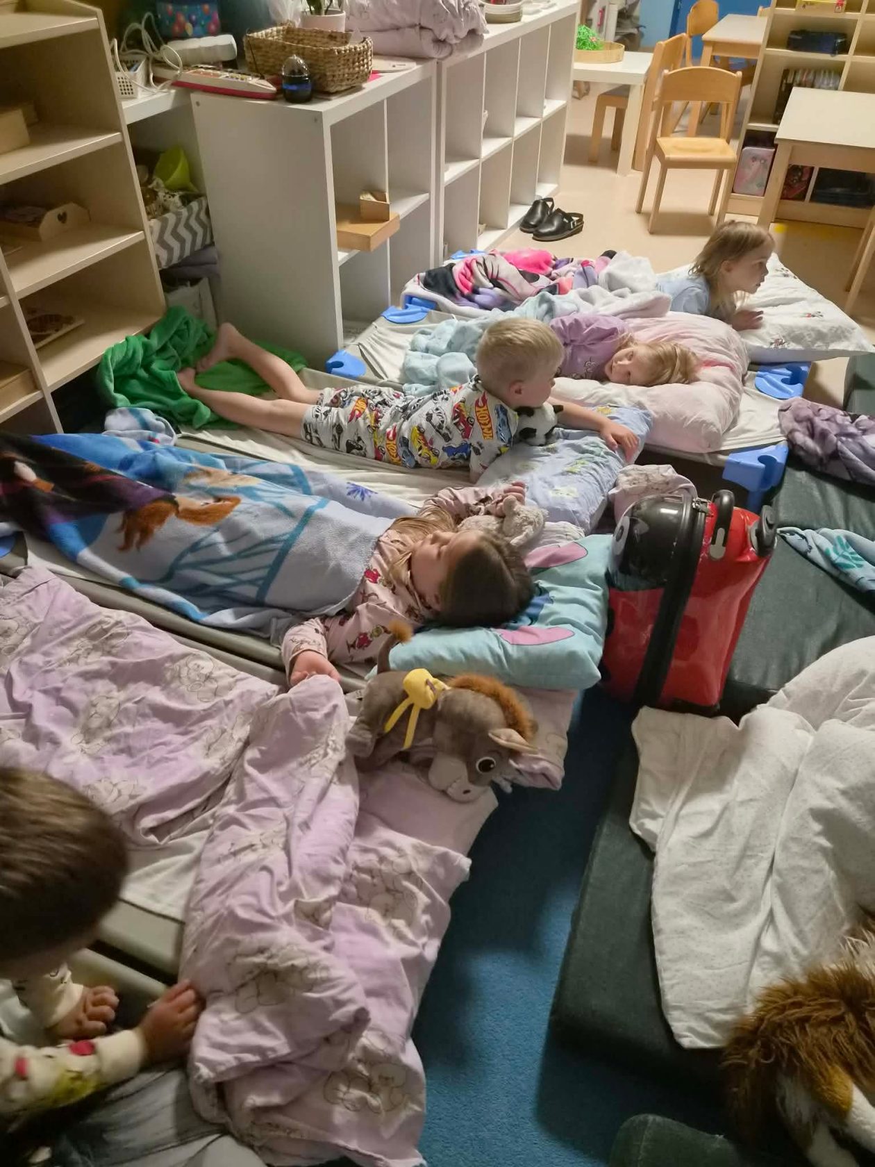 DV Maslačak prespavanac Montessori (2)