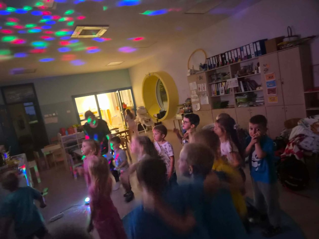 DV Maslačak prespavanac Montessori (5)