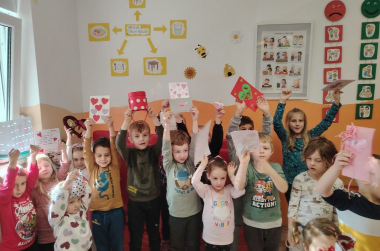 DV PINOKIO Mališani obilježili Dan zaljubljenih kroz igru i zabavu (1) DV PINOKIO Mališani obilježili Dan zaljubljenih kroz igru i zabavu (1)