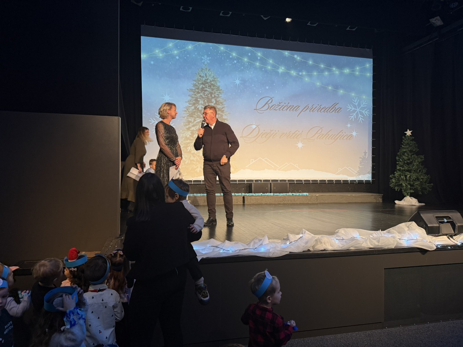 DV Pahuljica Mursko Središće božićna priredba 2025 (11)