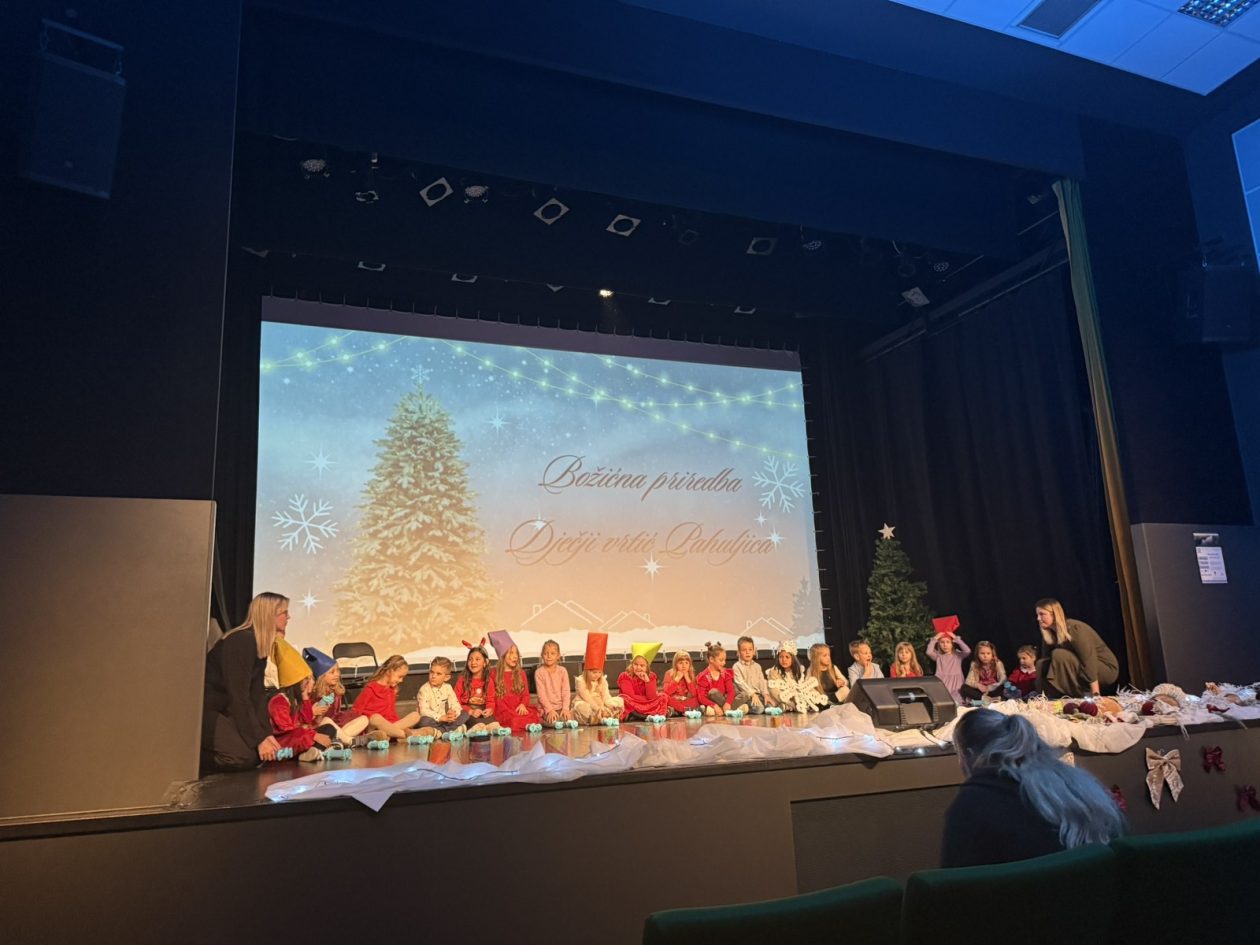 DV Pahuljica Mursko Središće božićna priredba 2025 (13)