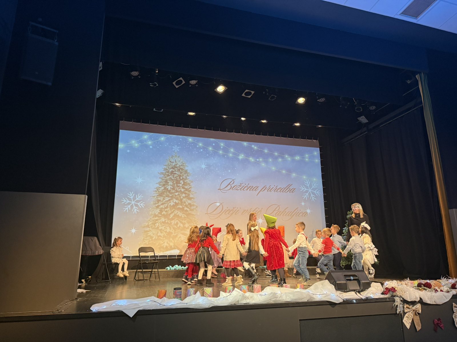 DV Pahuljica Mursko Središće božićna priredba 2025 (4)