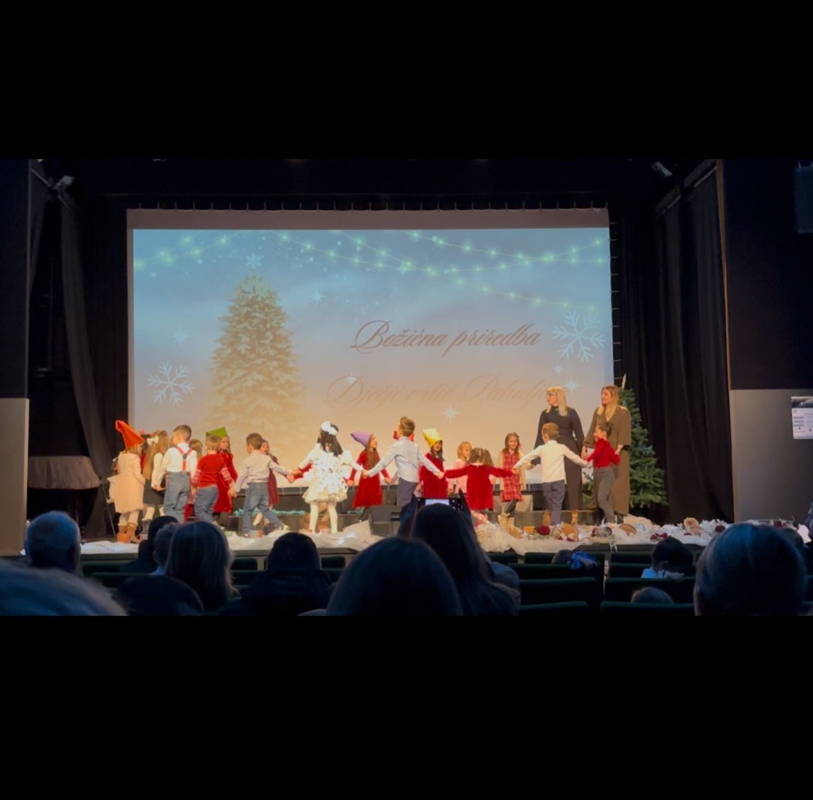 DV Pahuljica Mursko Središće božićna priredba 2025 (8)