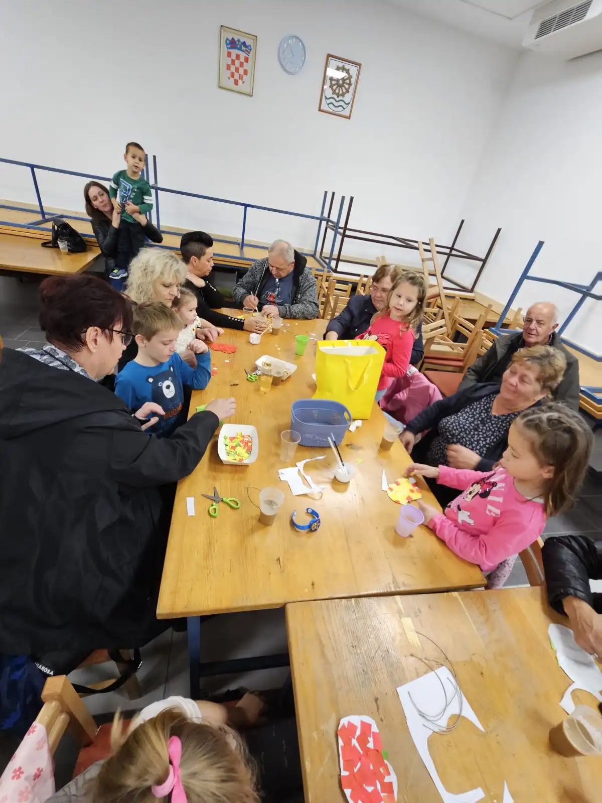 DV Pinokio Sivica (14)