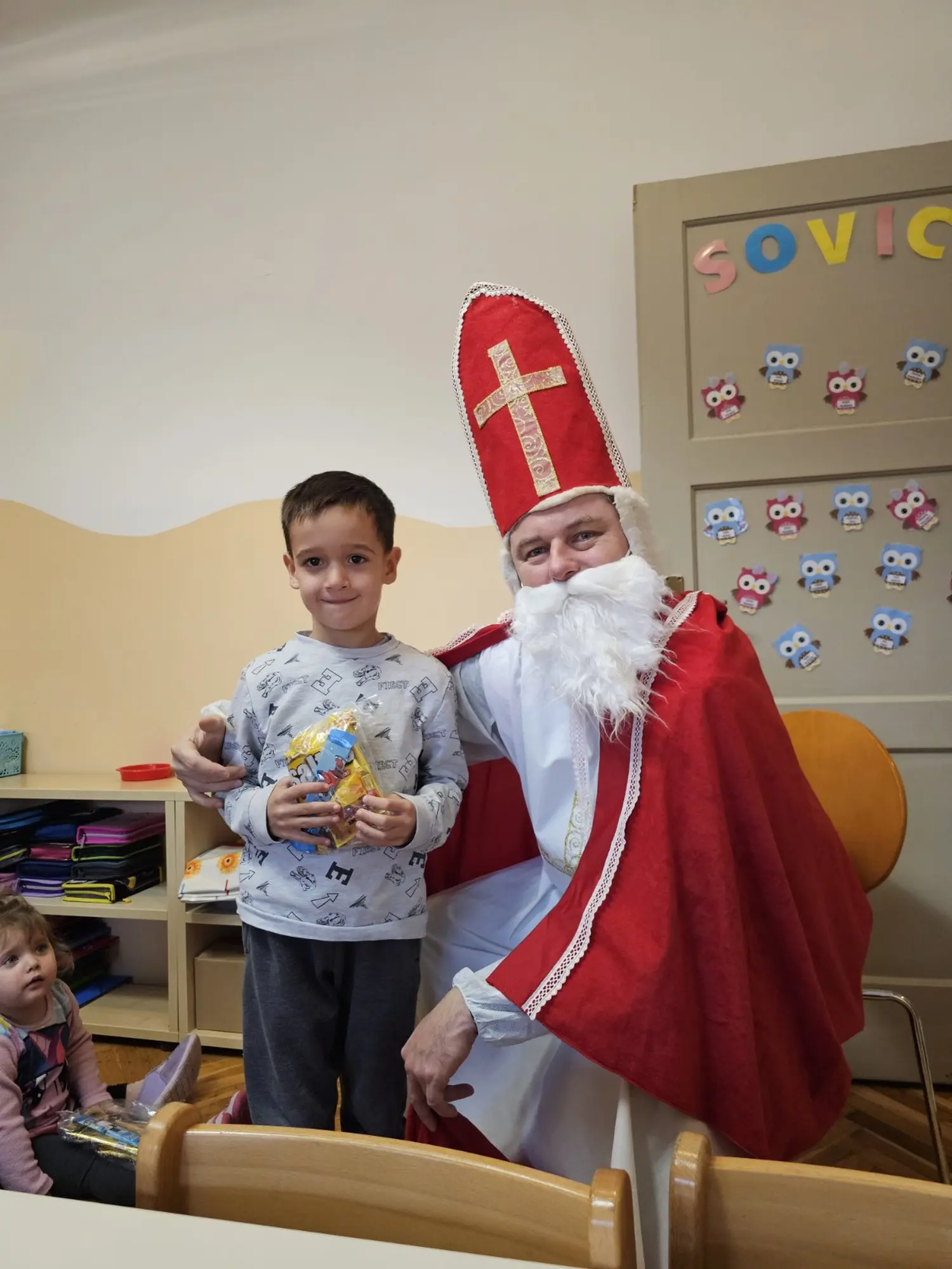 DV Pinokio Sivica (2)