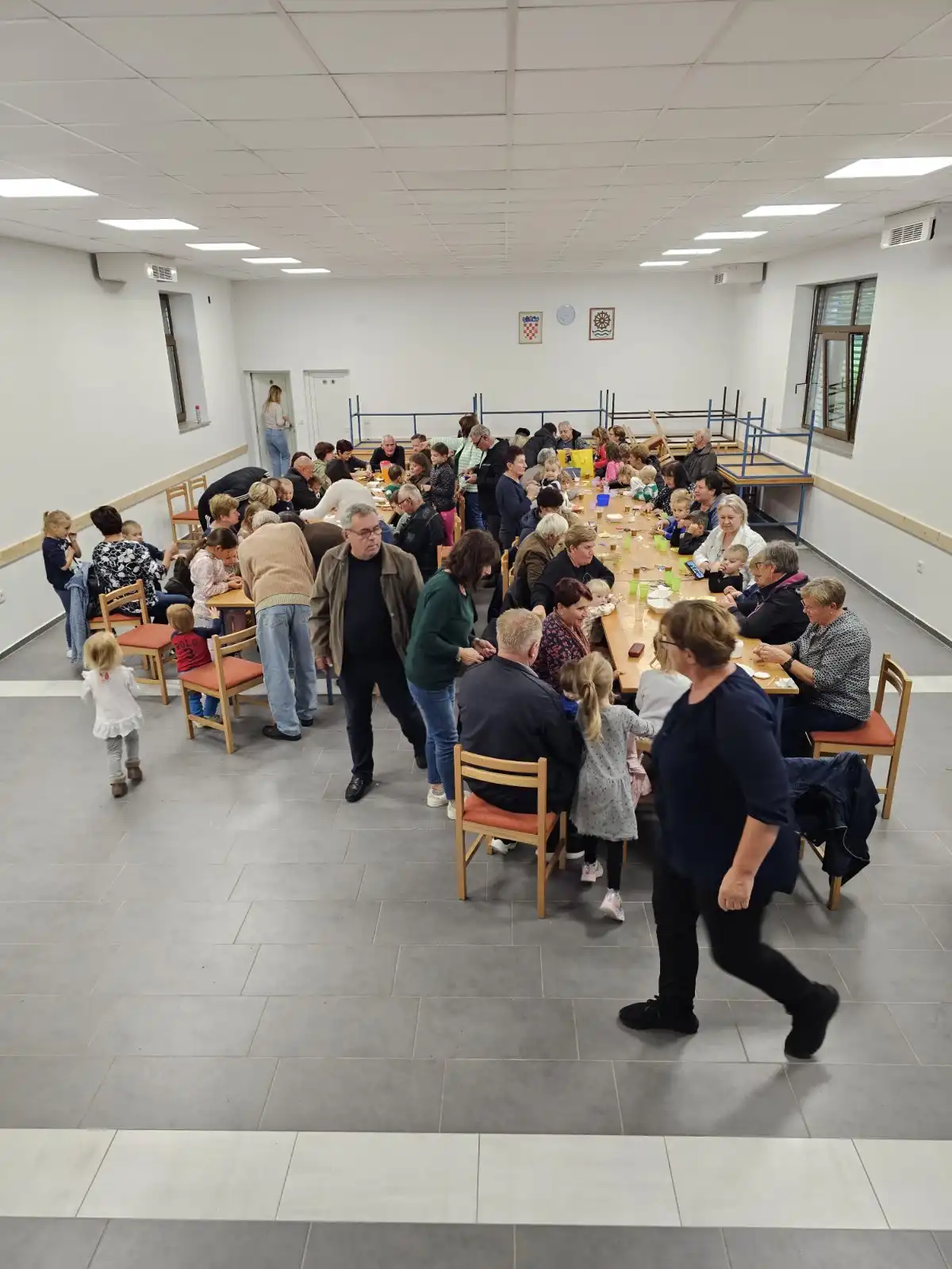 DV Pinokio Sivica (3)