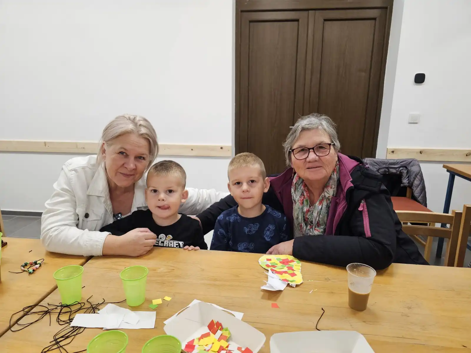 DV Pinokio Sivica (4)