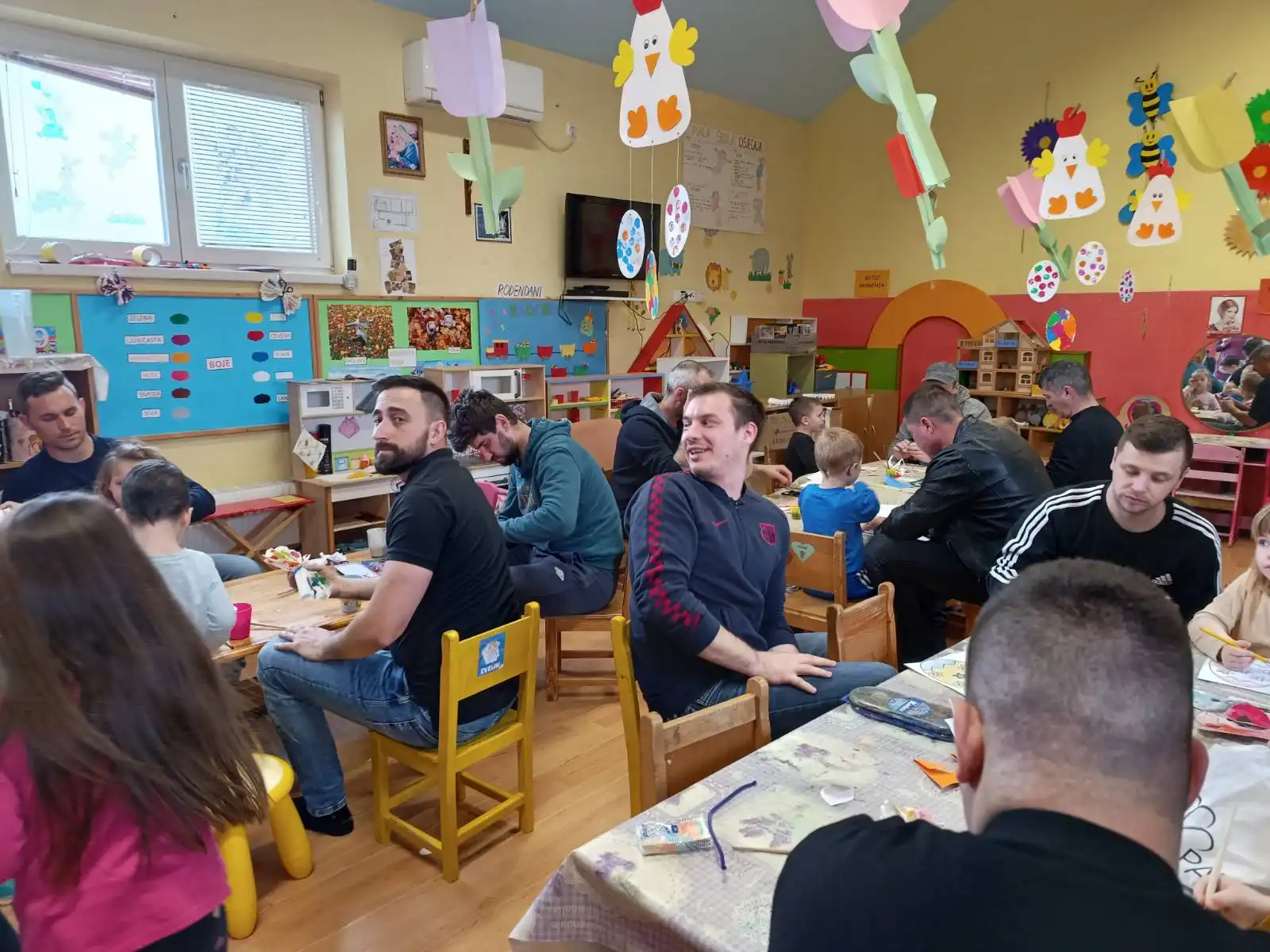 DV Ribica, Očev dan (12) DV Ribica, Očev dan (12)