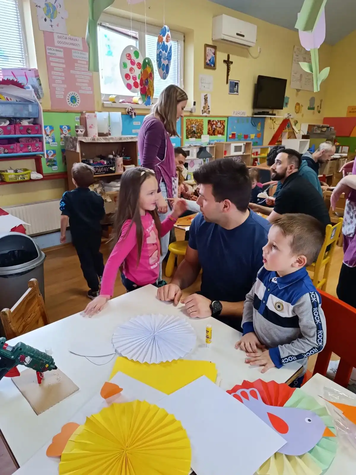 DV Ribica, Očev dan DV Ribica, Očev dan