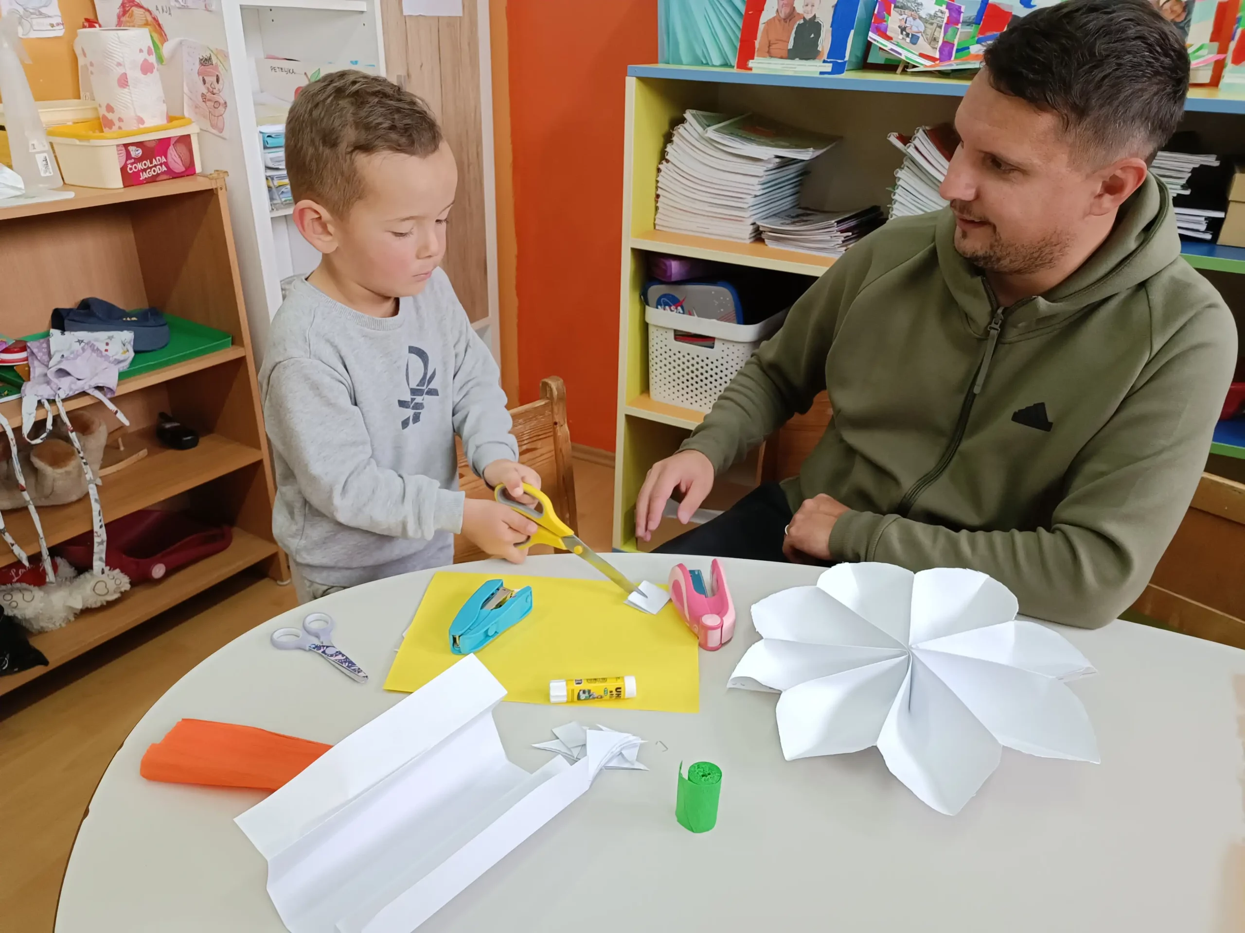 DV Ribica, Očev dan (3) DV Ribica, Očev dan (3)