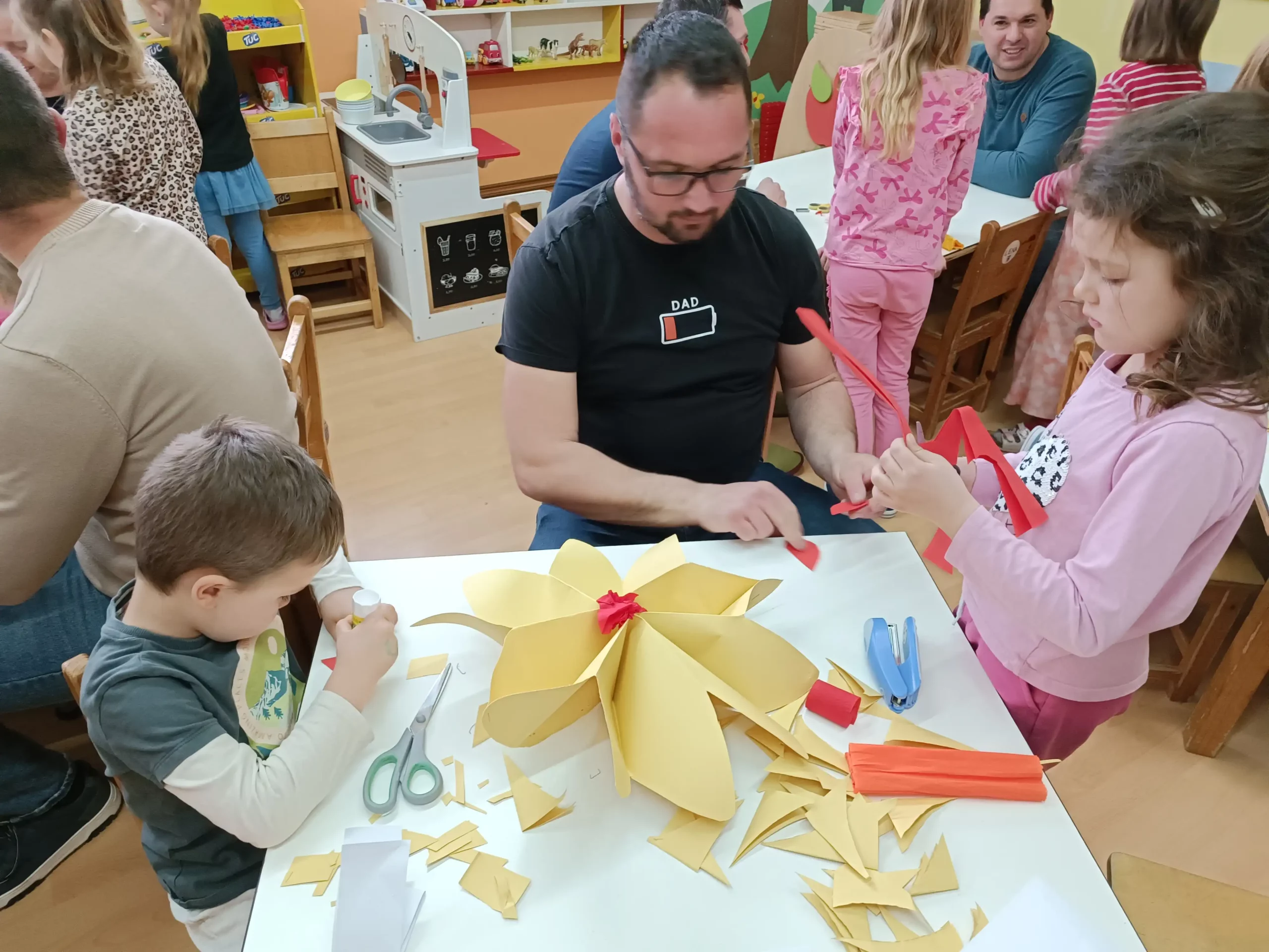 DV Ribica, Očev dan (7) DV Ribica, Očev dan (7)