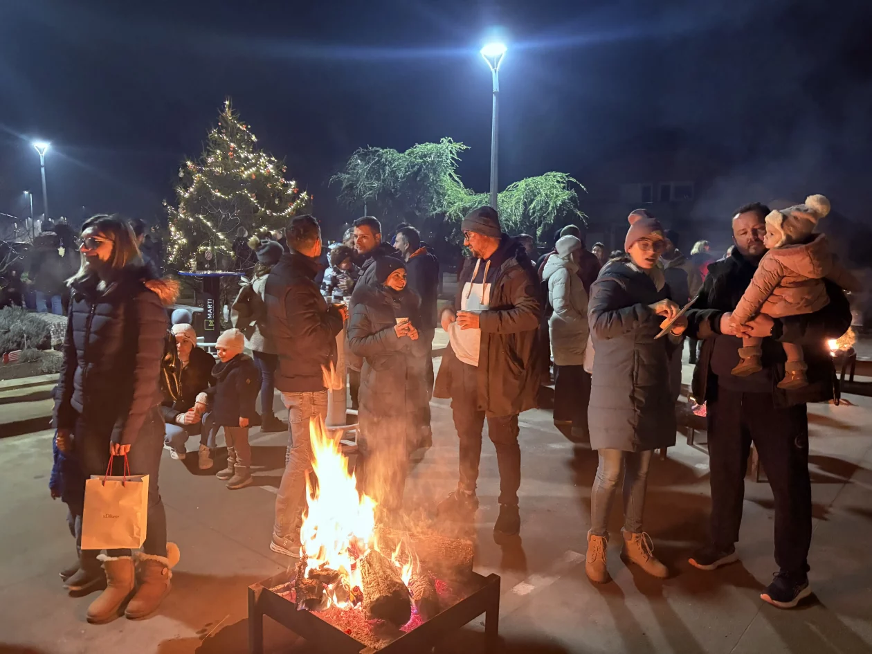 DV VESELA LOPTICA (31)