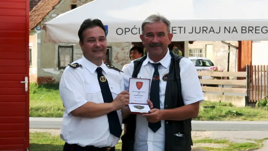 DVD BREZJE (14) DVD BREZJE (14)