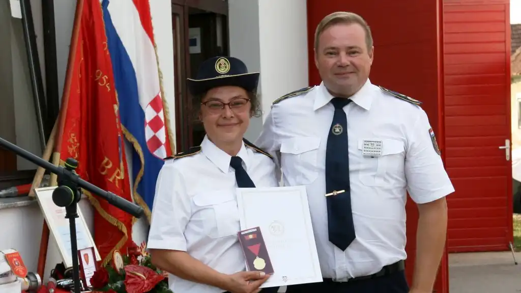 DVD BREZJE (26) DVD BREZJE (26)