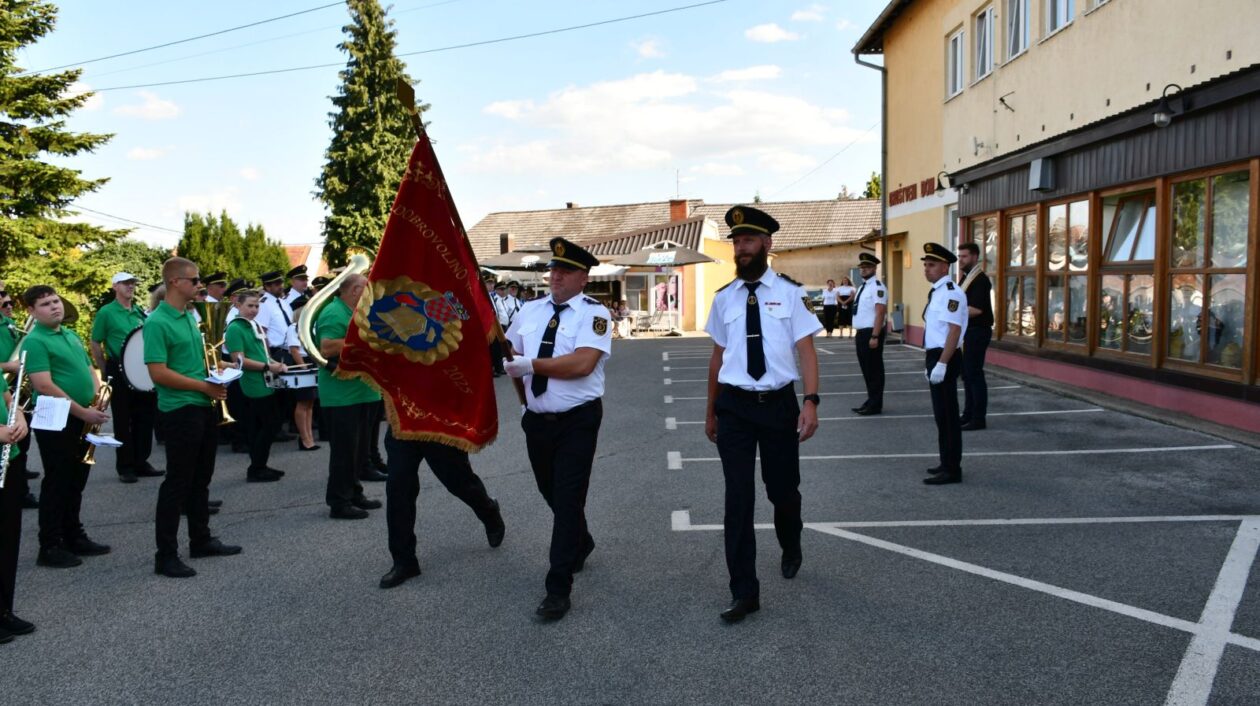 DVD Belica 100 godina (106)