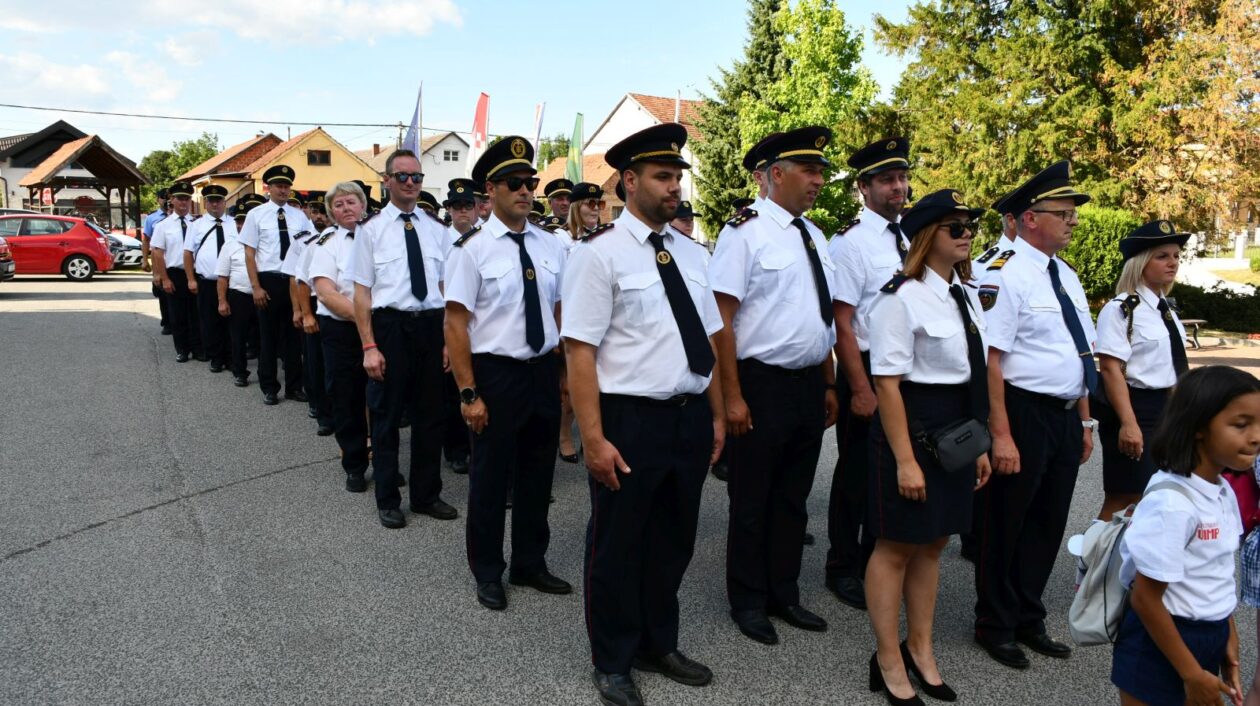 DVD Belica 100 godina (120)