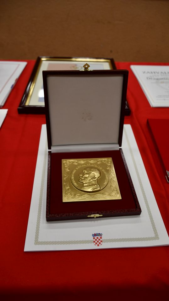 DVD Belica 100 godina (132)