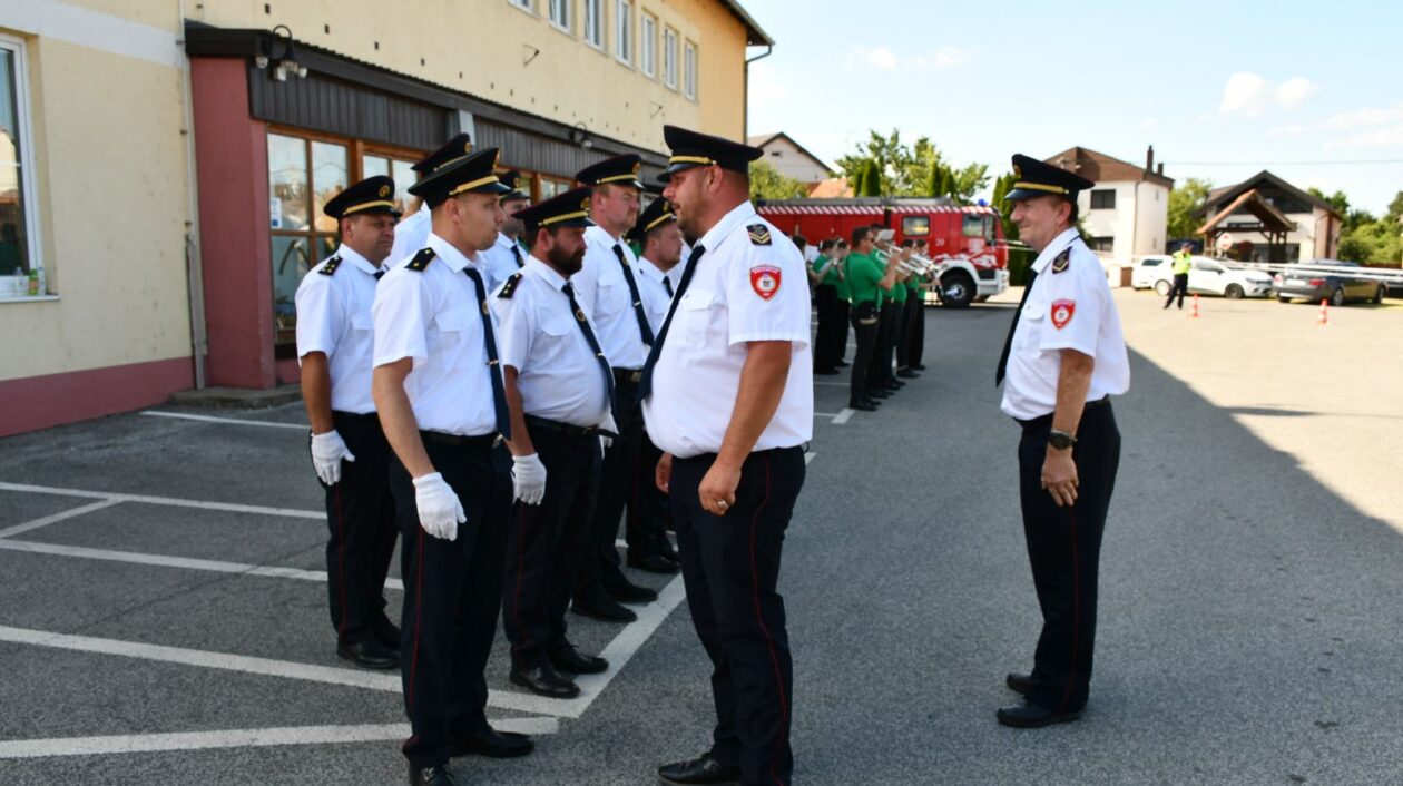 DVD Belica 100 godina (36)