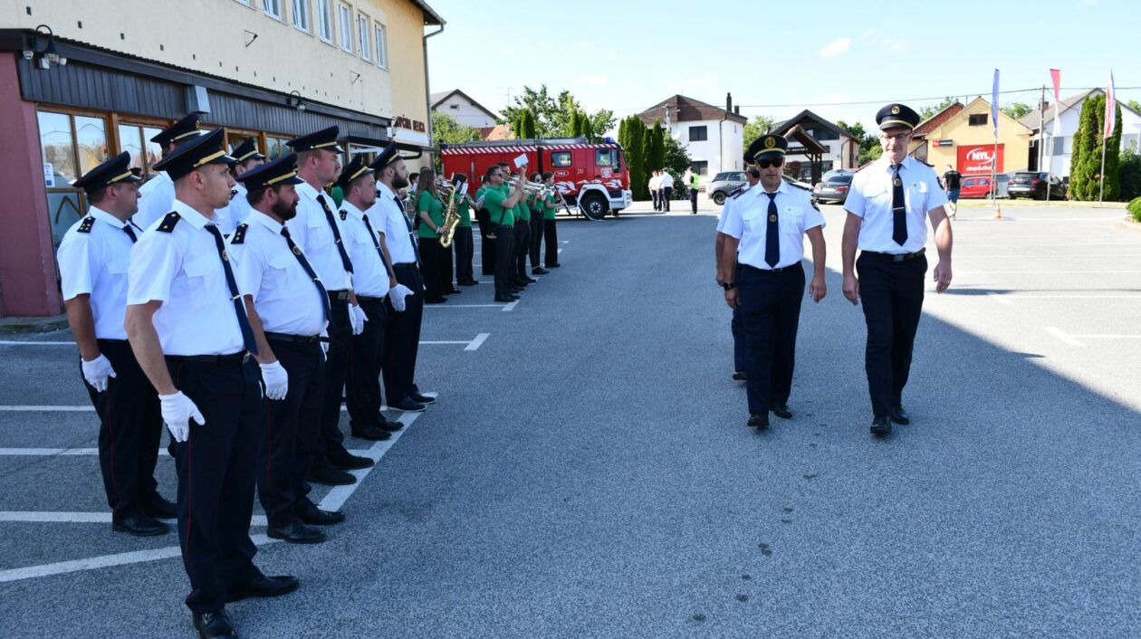 DVD Belica 100 godina (48)