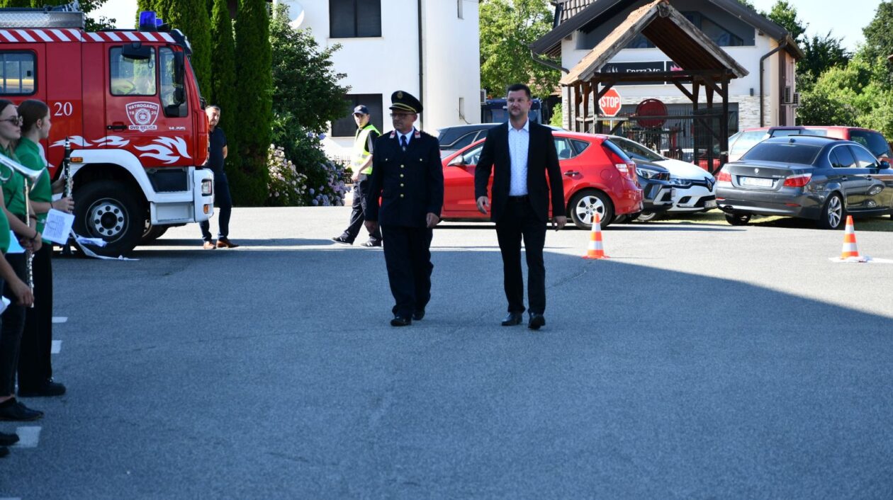 DVD Belica 100 godina (80)