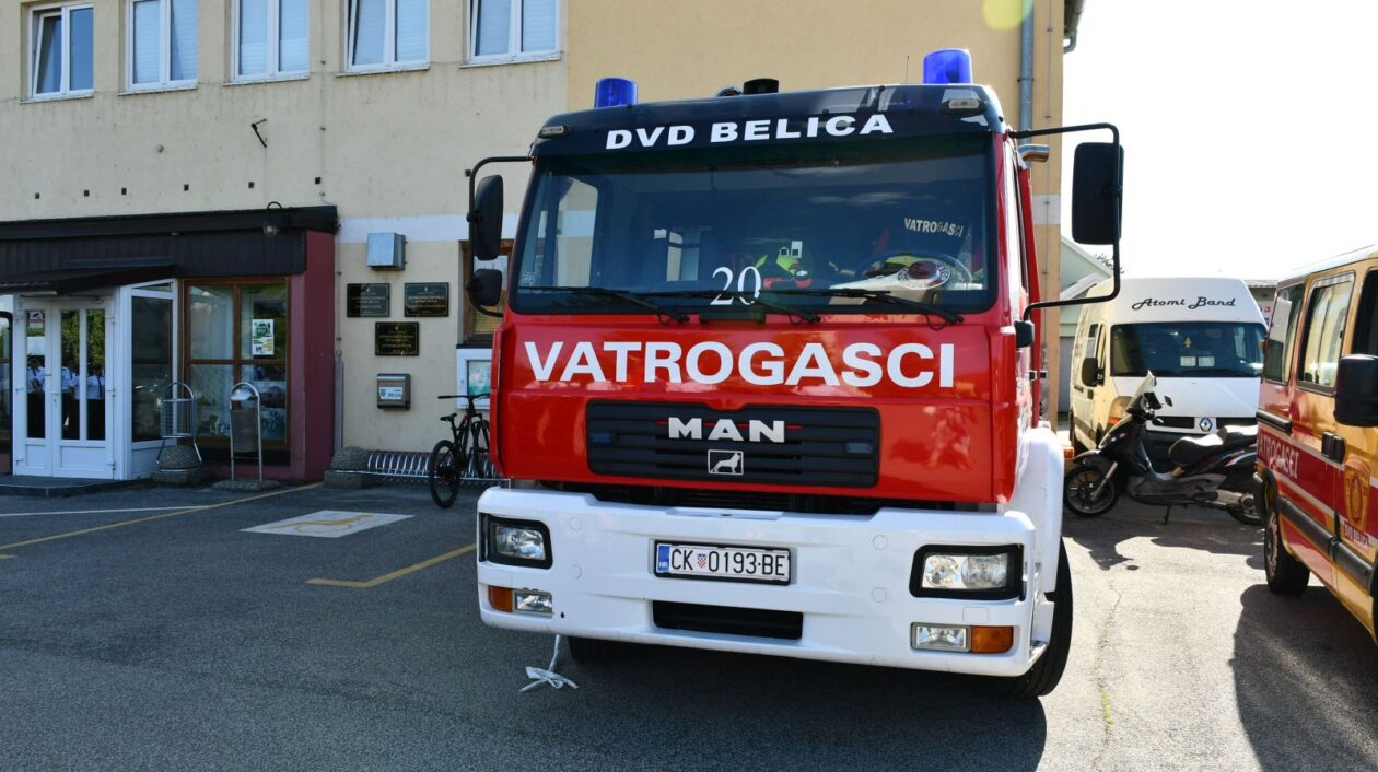 DVD Belica 100 godina (92) vatrogasno vozilo