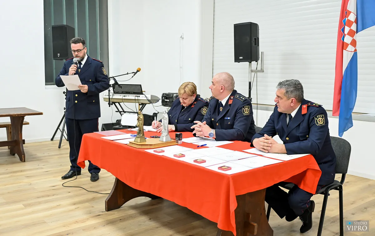 DVD Čehovec (11) DVD Čehovec (11)