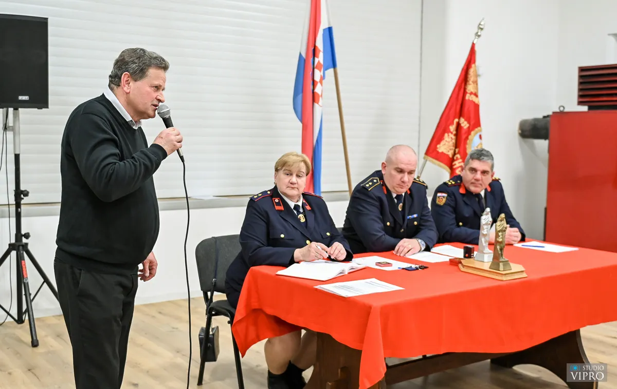 DVD Čehovec (22) DVD Čehovec (22)