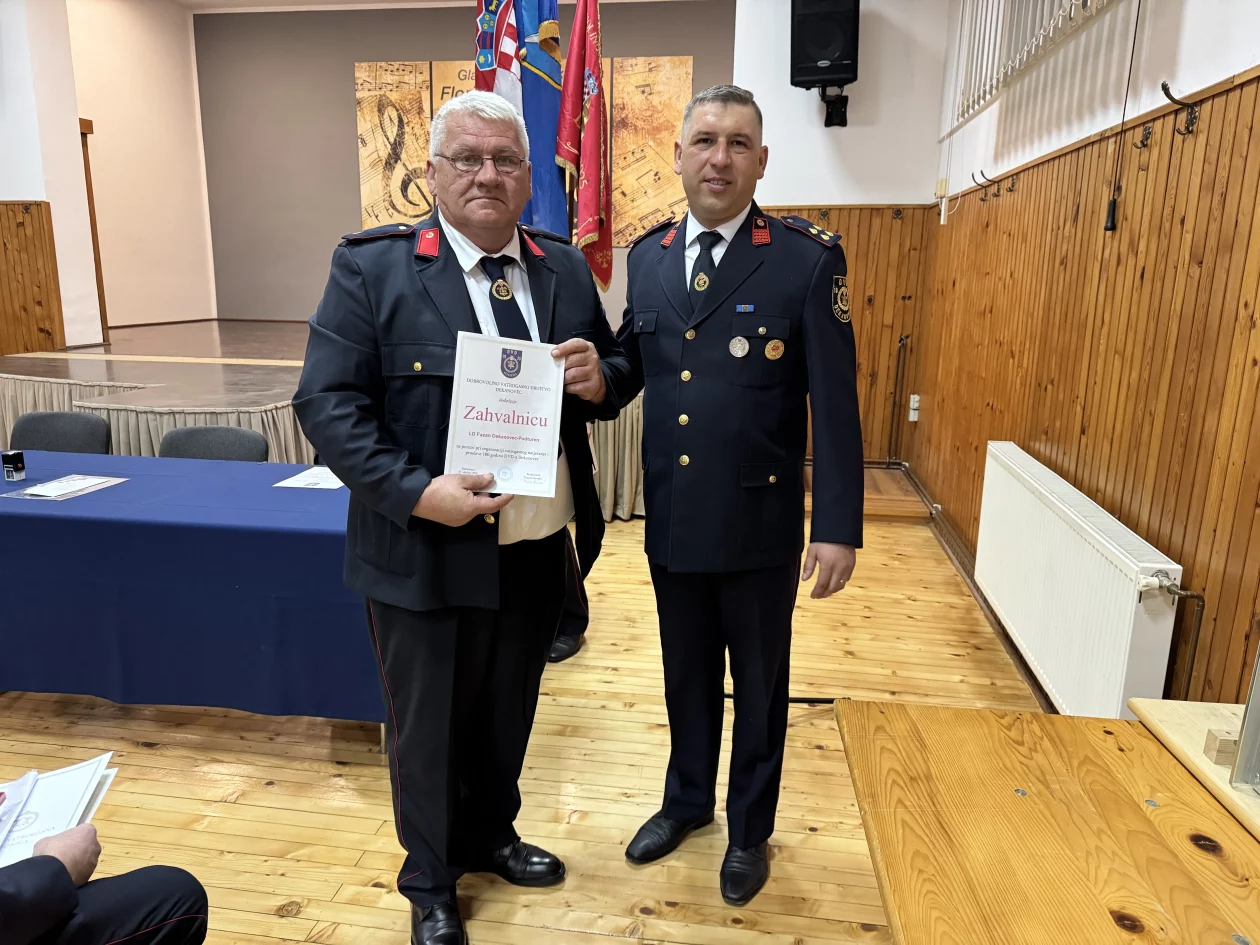 DVD DEKANOVEC IZBORNA SKUPŠTINA (40)