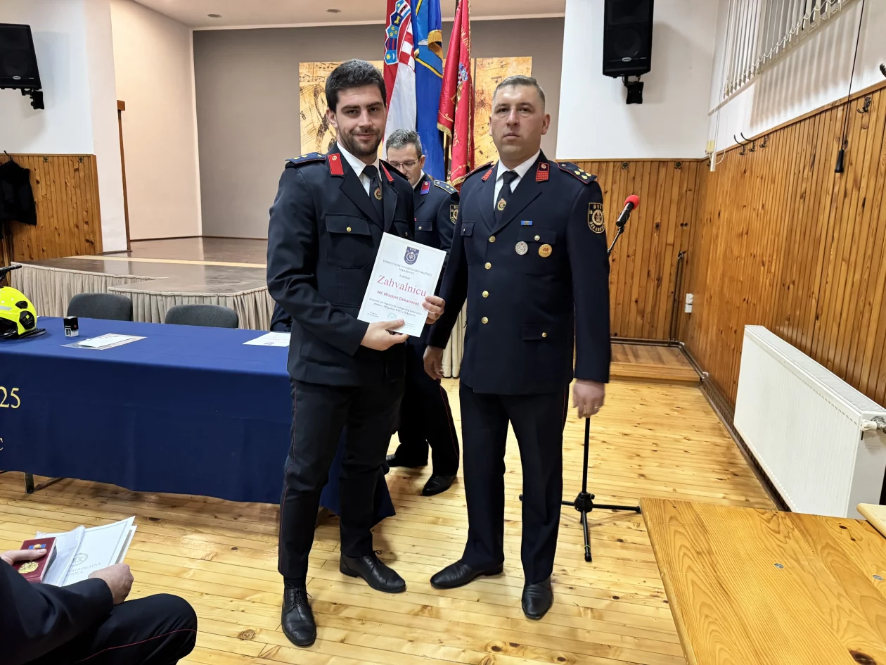 DVD DEKANOVEC IZBORNA SKUPŠTINA (41)