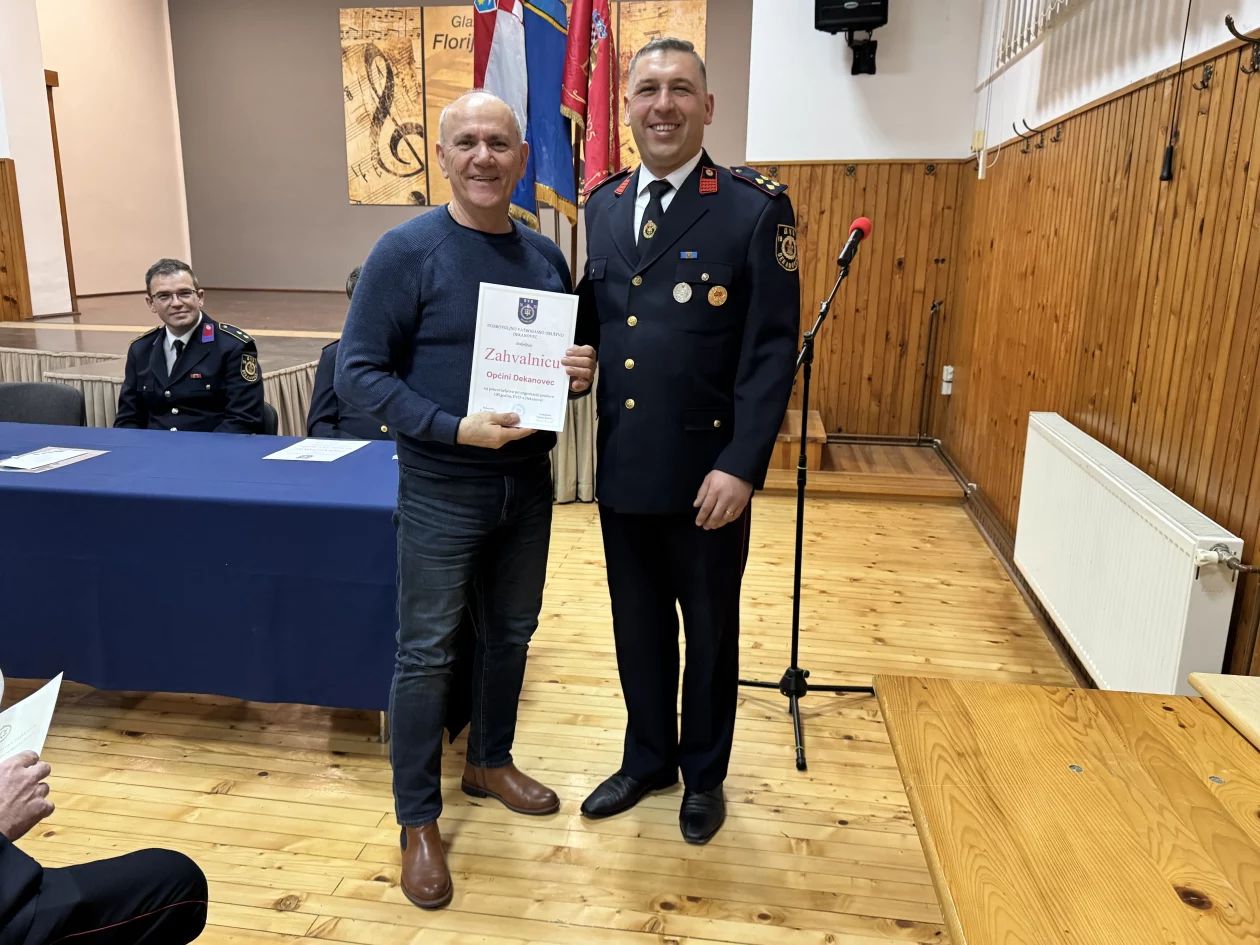 DVD DEKANOVEC IZBORNA SKUPŠTINA (44)